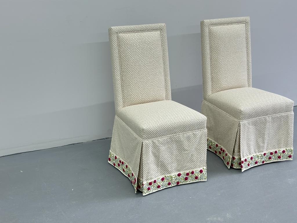 CUSTOM UPHOLSTERED FURNITURE