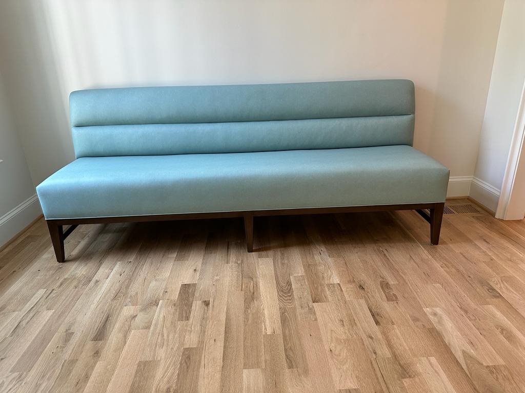 CUSTOM BANQUETTE